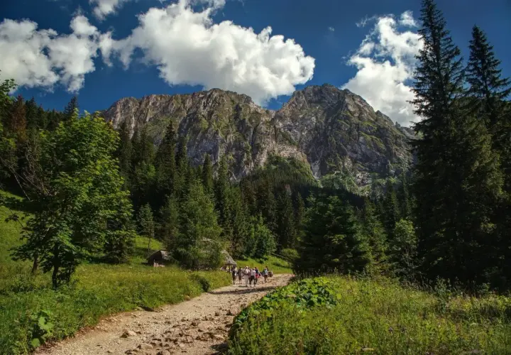 Czy szlak na Giewont jest trudny? Odkryj, co cię czeka na trasie