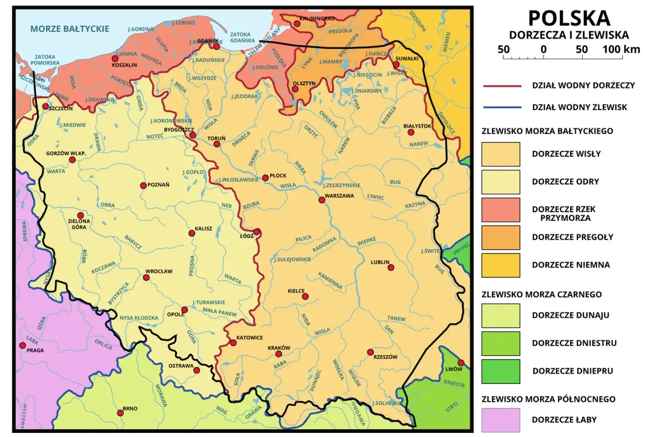 Mapa Polski z zaznaczonymi zlewiskiem Morza Czarnego, dorzeczami Dunaju, Dniestru i Dniepru.